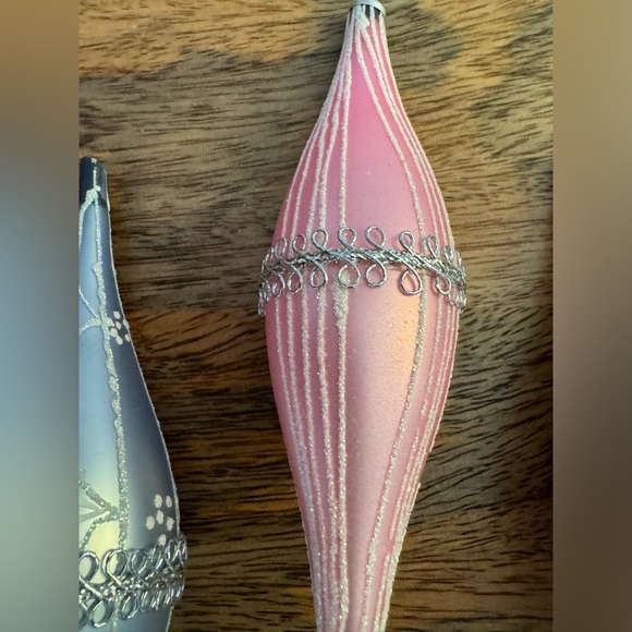 Set of 5 vintage Teardrop Christmas ornaments - Picture 3 of 9